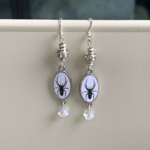 Spider earrings